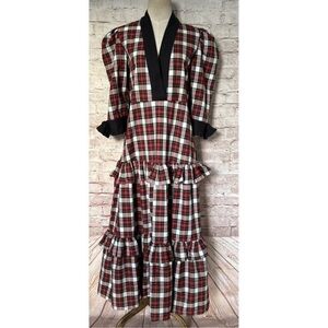 NWT- Victoria Dunn Long Sleeve Plaid Dress with Ruffle Details